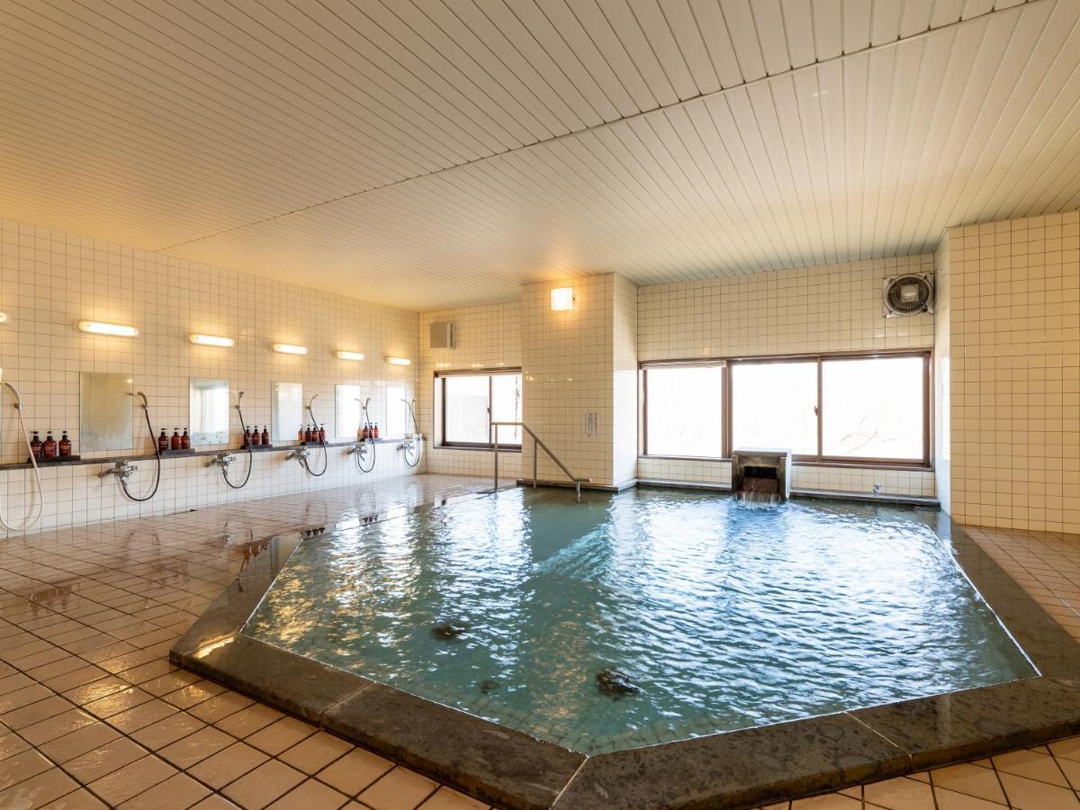 Hotel Sunny Shiga Яманучи Екстериор снимка