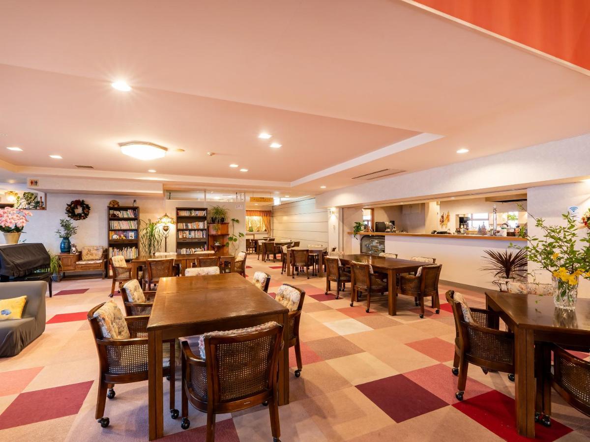Hotel Sunny Shiga Яманучи Екстериор снимка
