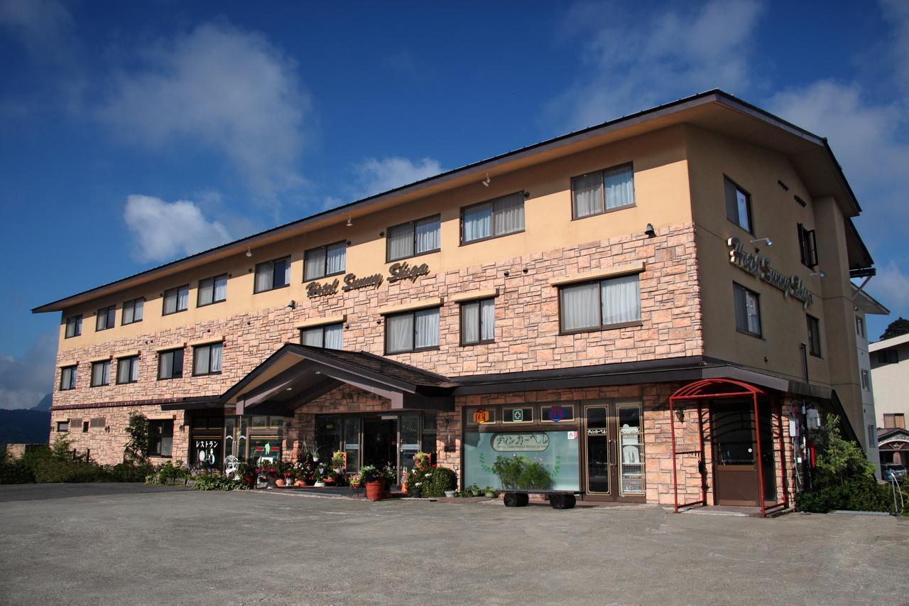 Hotel Sunny Shiga Яманучи Екстериор снимка
