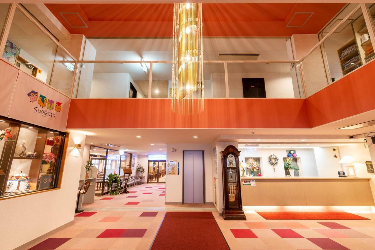 Hotel Sunny Shiga Яманучи Екстериор снимка